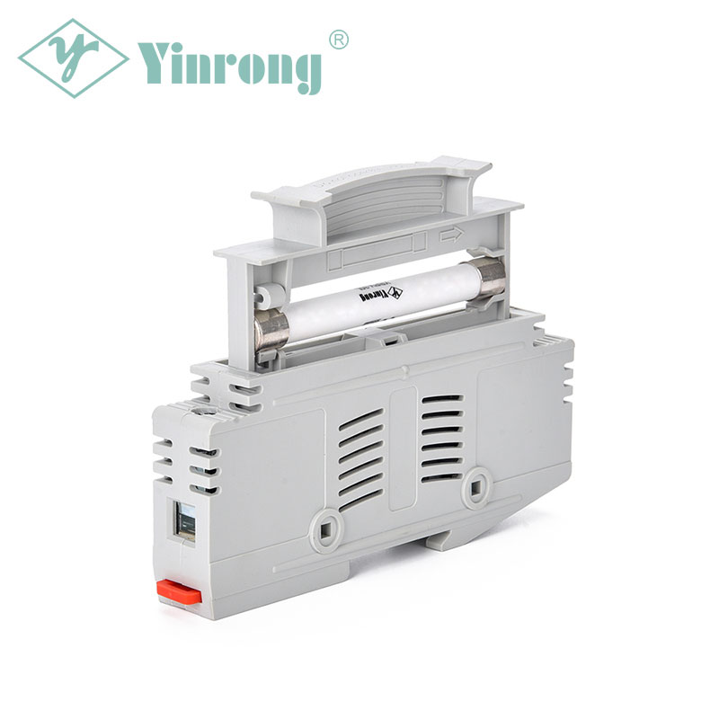 1500VDC 30A 10×85mm సోలార్ PV DIN రైల్ ఫ్యూజ్ హోల్డర్ ఆధునిక సౌర విద్యుత్ వ్యవస్థలకు ఎందుకు కీలకమైన భద్రతా భాగం